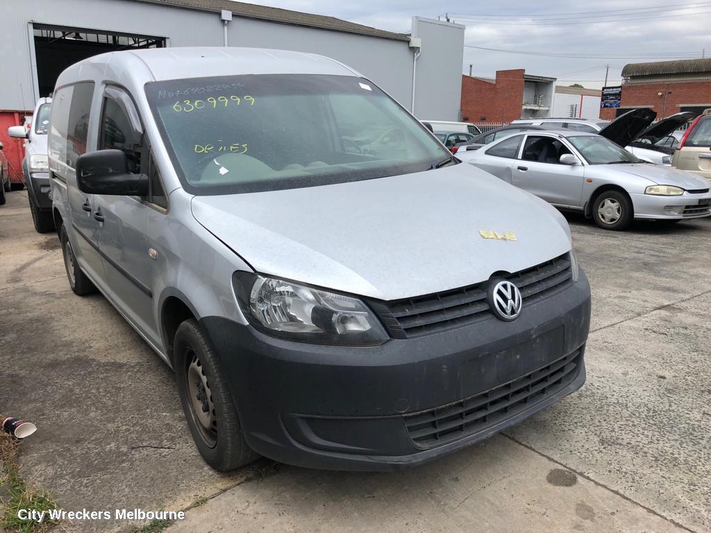 VOLKSWAGEN CADDY 2012 Owners Handbook