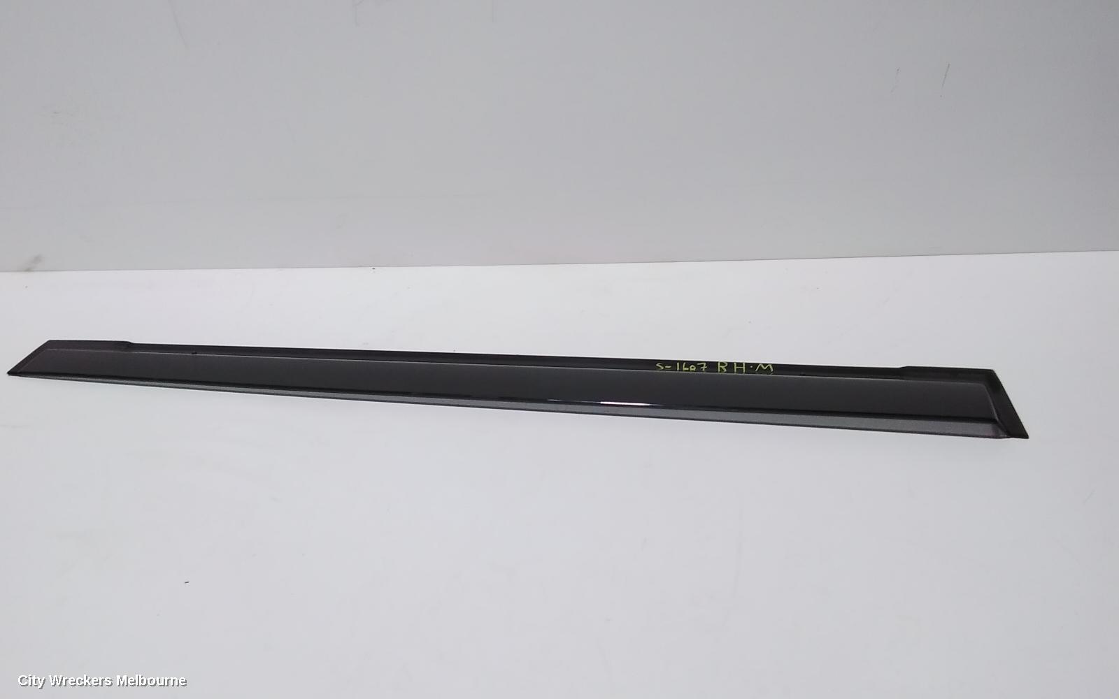 HONDA ODYSSEY 2018 Weather Shield