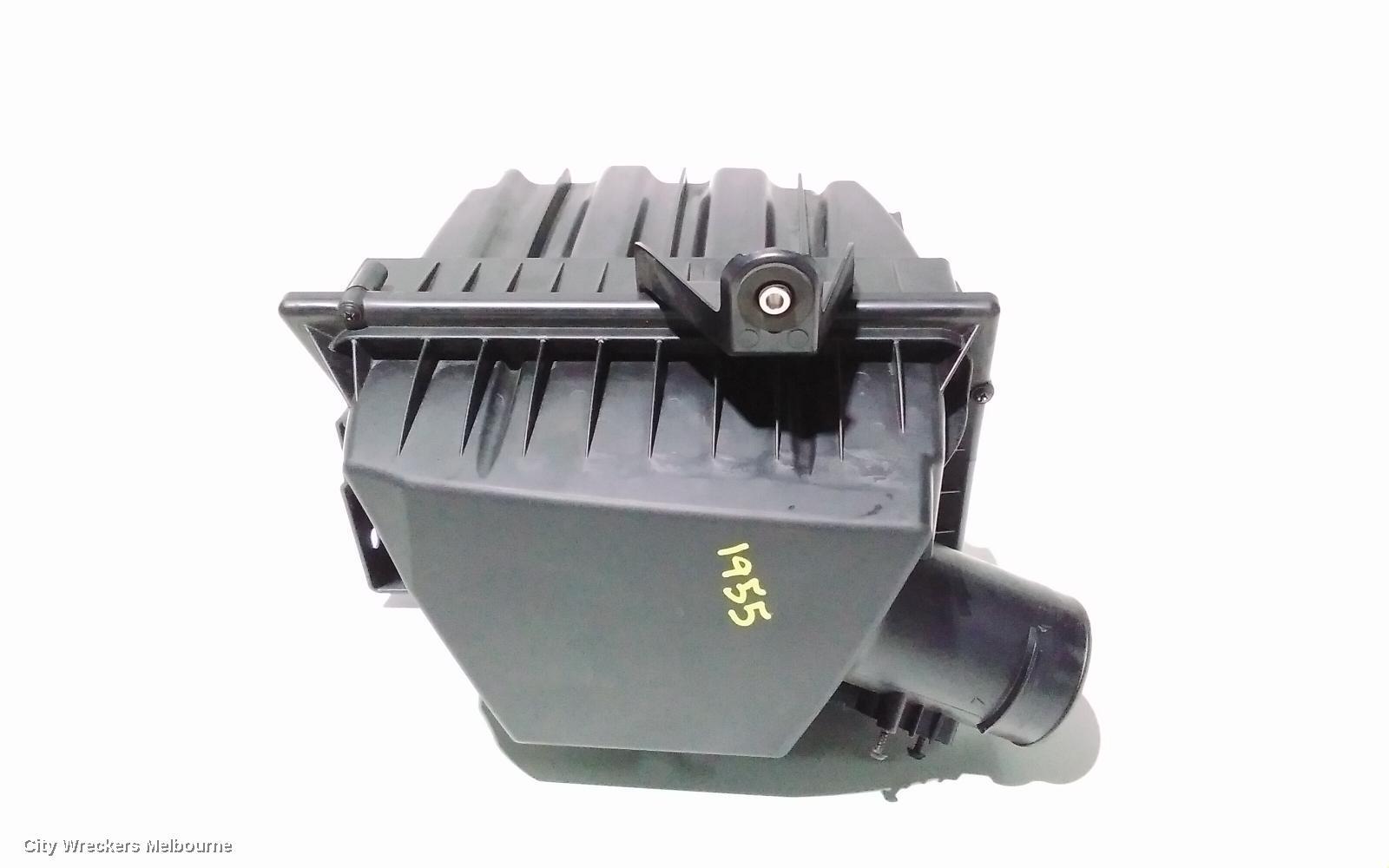 LAND ROVER DISCOVERY SPORT 2016 Air Cleaner/Box