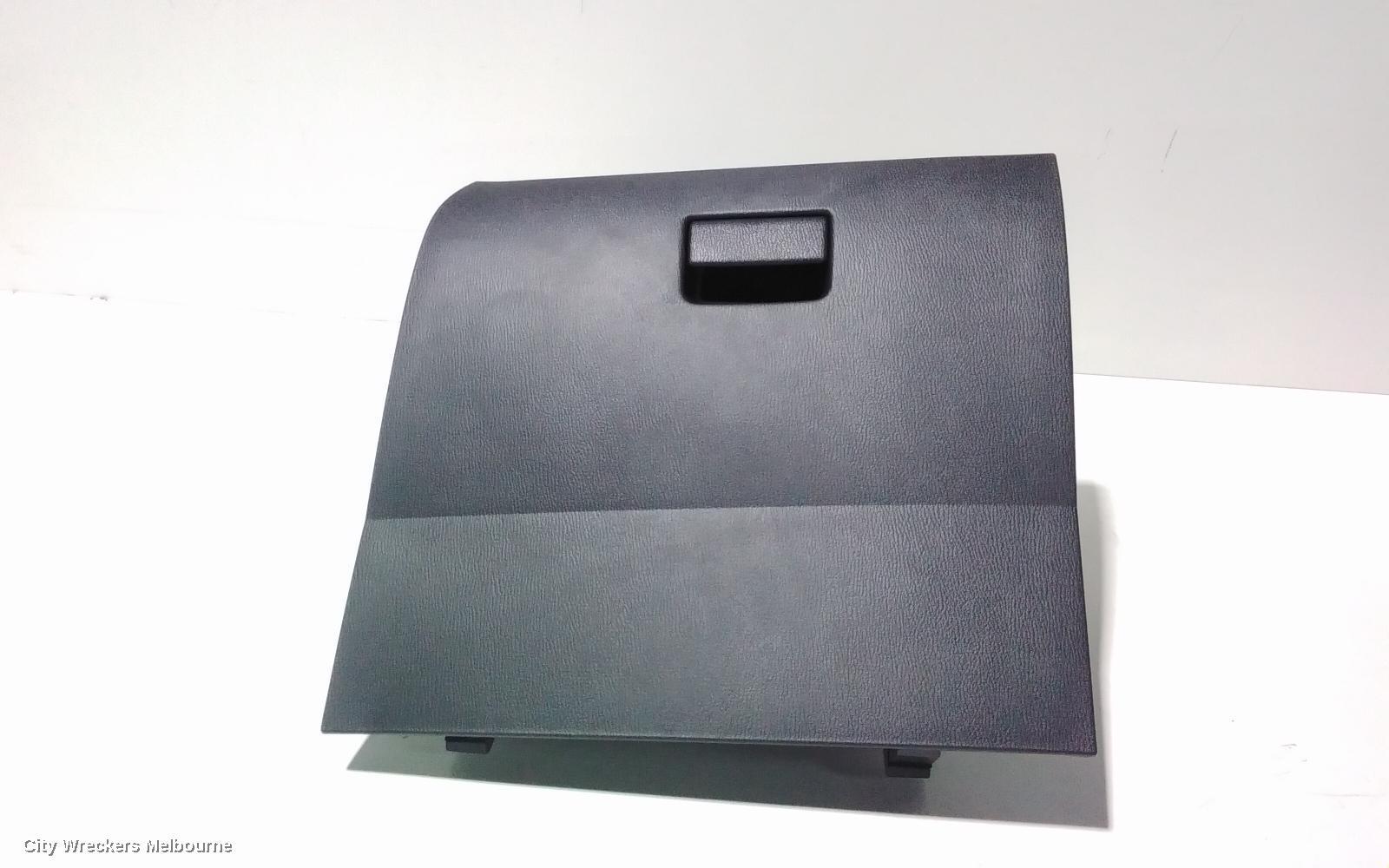 MAZDA CX3 2020 Glove Box