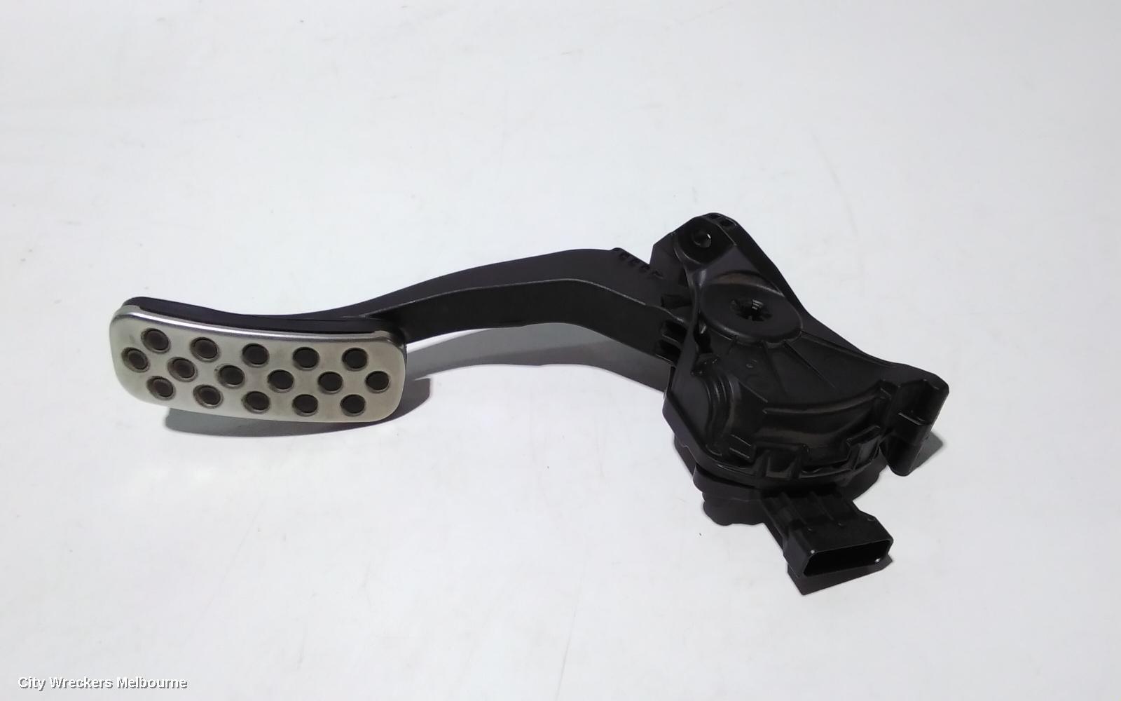 HOLDEN ASTRA 2015 Pedal Assembly
