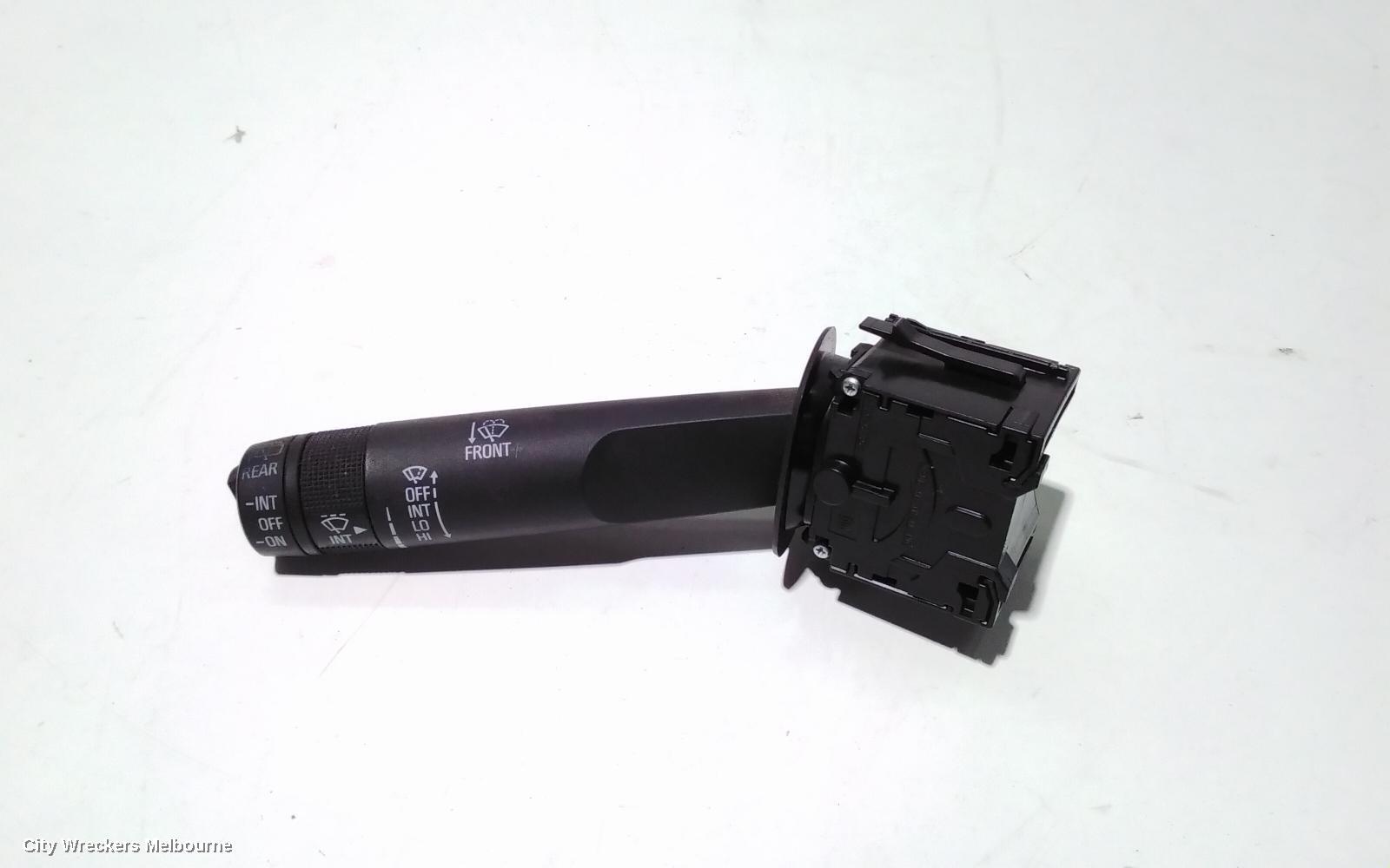 HOLDEN COMMODORE 2013 Combination Switch