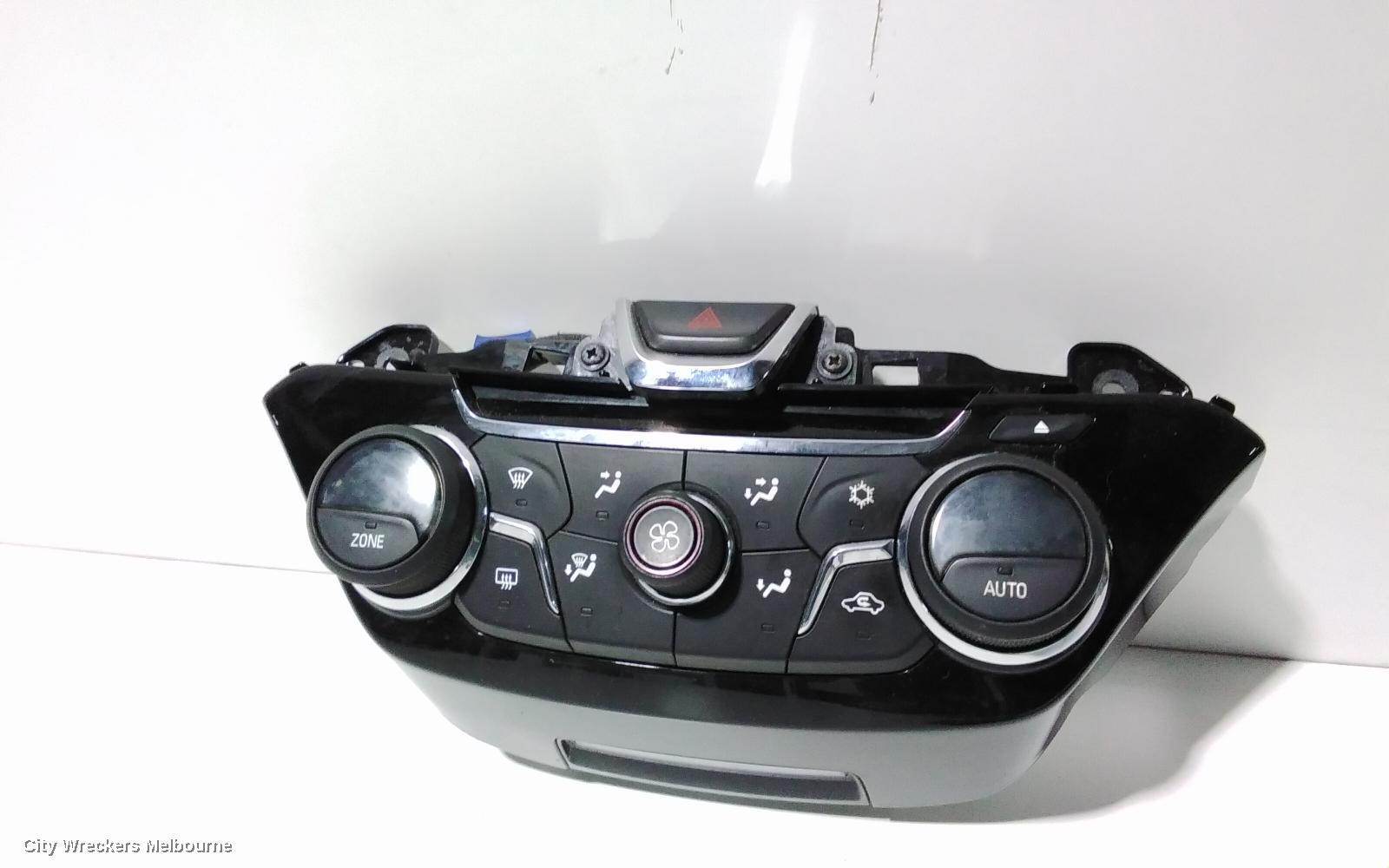 HOLDEN COMMODORE 2013 Heater/Ac Controls