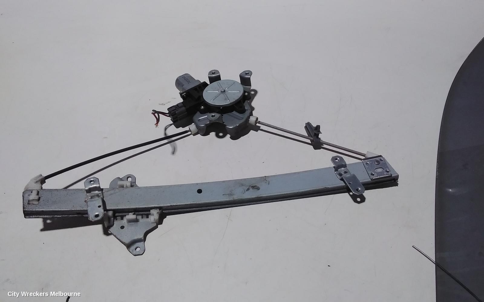 MITSUBISHI LANCER 2005 Right Front Window Reg/Motor