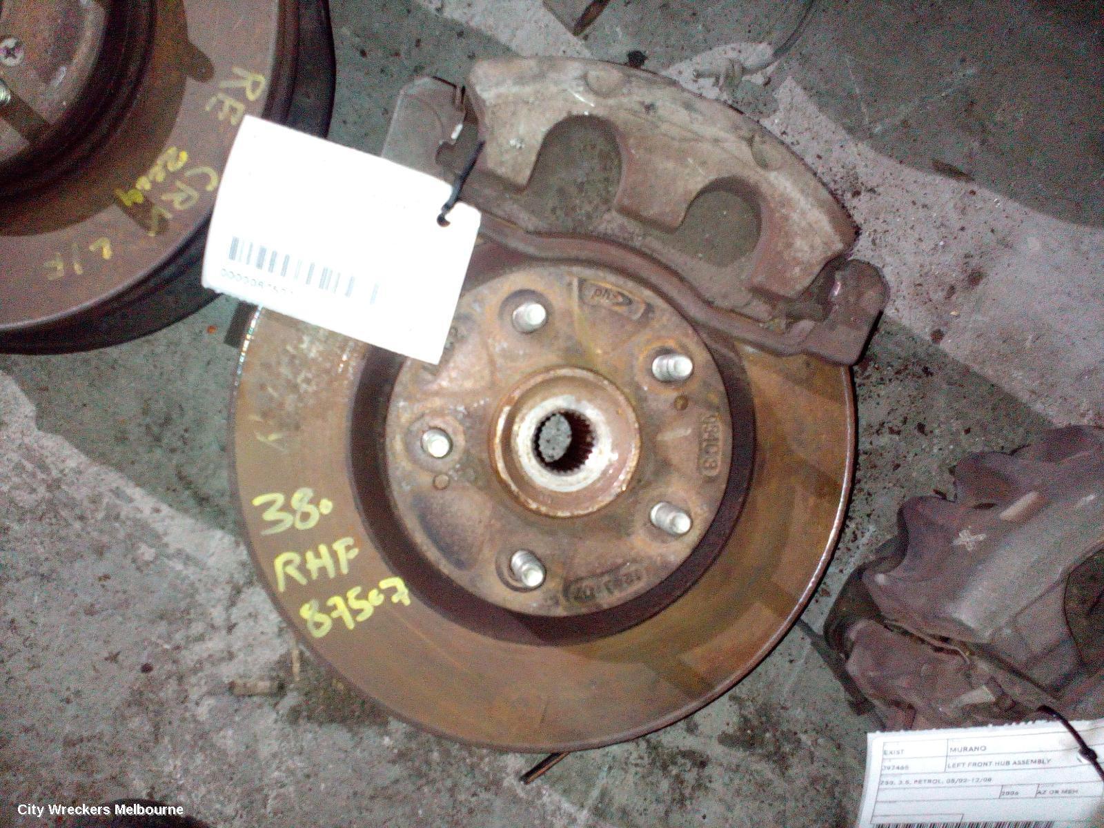 MITSUBISHI 380 2006 Right Front Hub Assembly