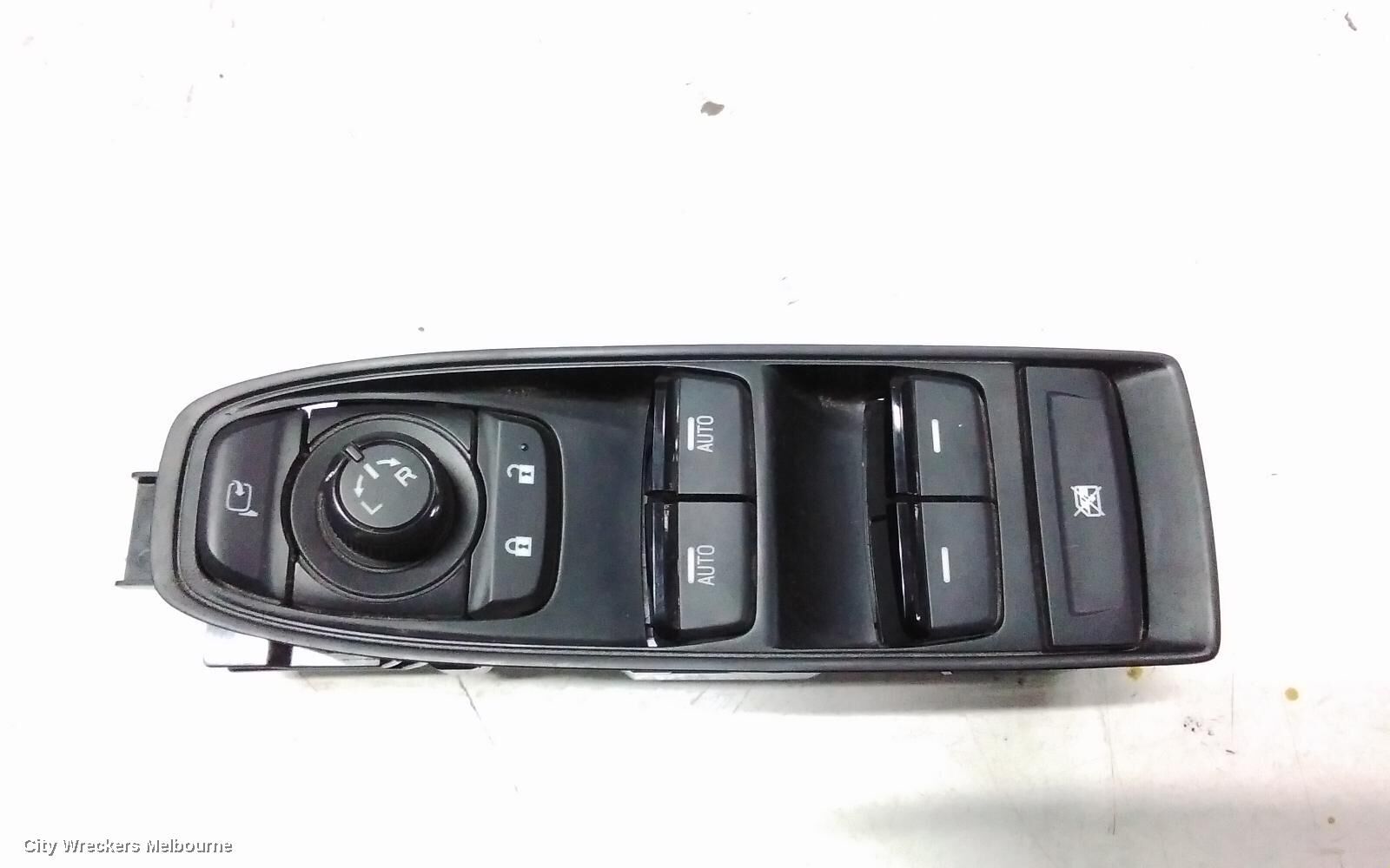 SUBARU FORESTER 2019 Pwr Dr Wind Switch