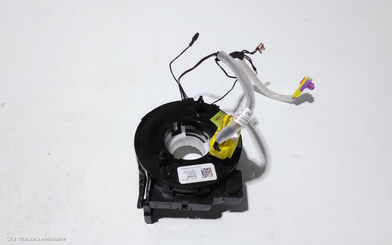 VOLKSWAGEN POLO 2014 Airbag Module/Sensor