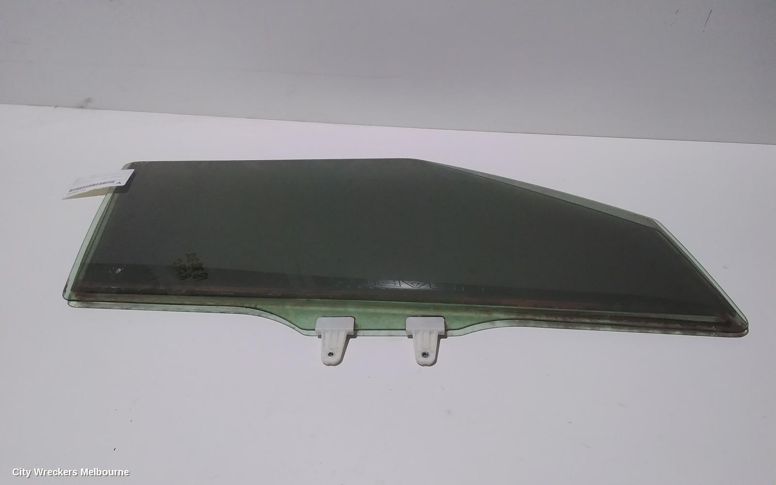 SUZUKI SWIFT 2012 Right Front Door Window