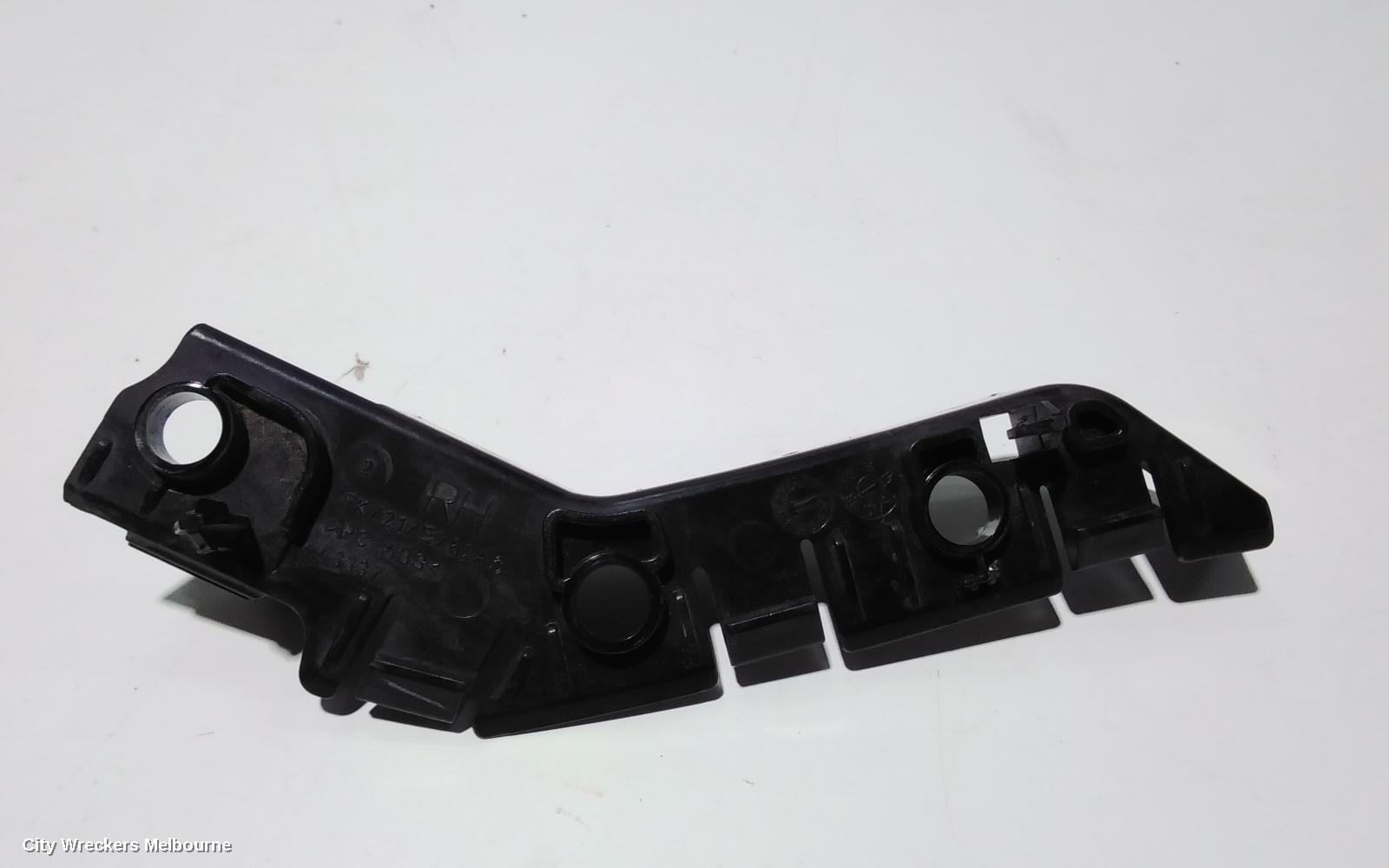 LAND ROVER DISCOVERY SPORT 2016 Misc Bracket