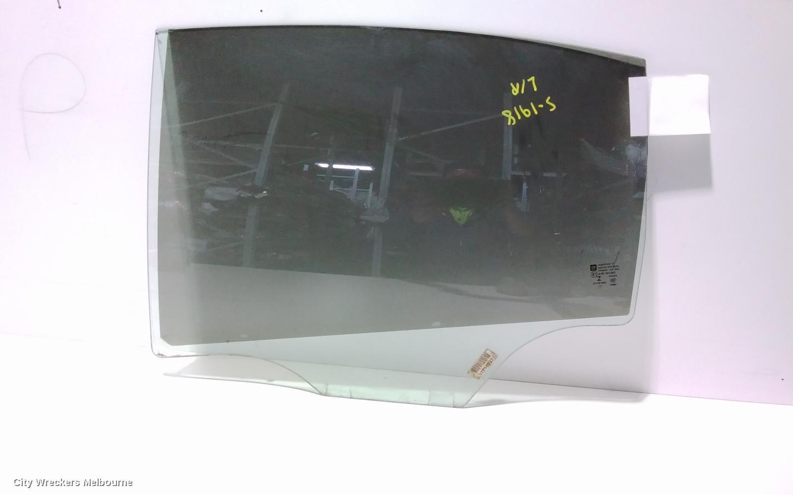 HOLDEN COMMODORE 2013 Left Rear Door Window