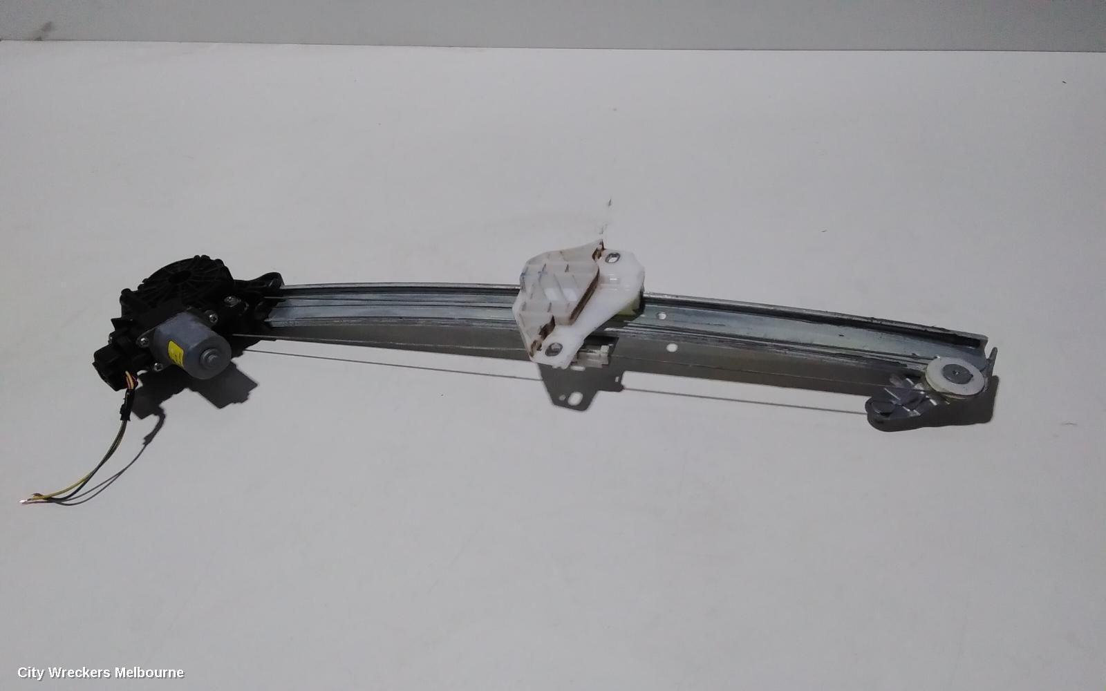 HONDA CRV 2019 Right Front Window Reg/Motor
