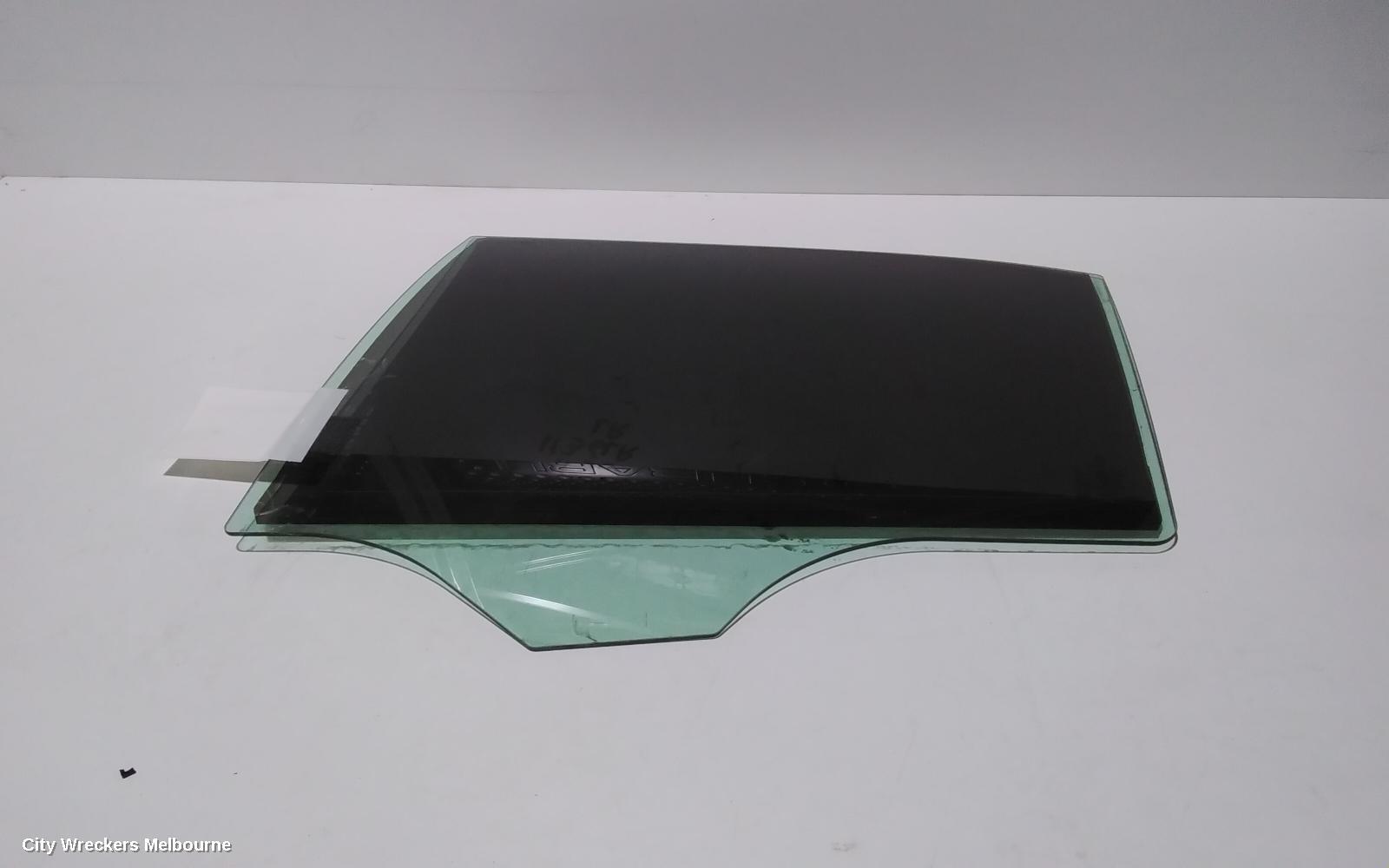 MERCEDES C CLASS 2008 Left Rear Door Window