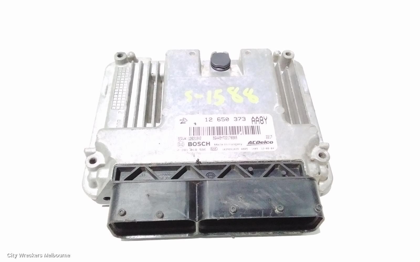 HOLDEN COLORADO 2013 Ecu