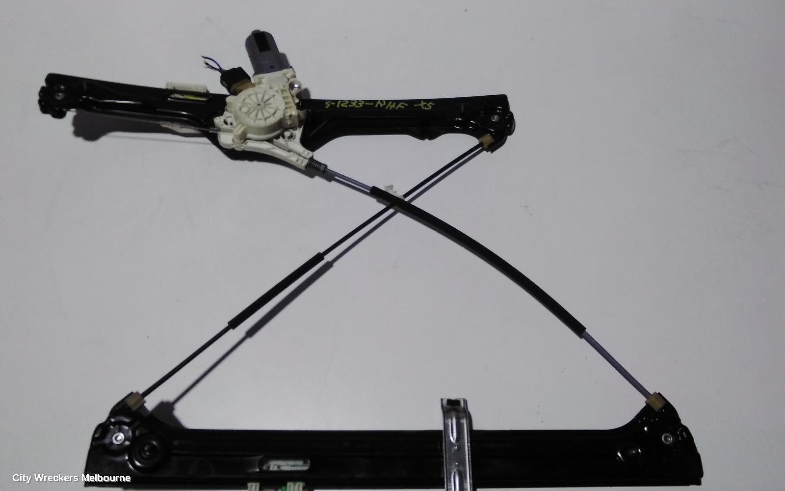 BMW X5 2009 Right Front Window Reg/Motor