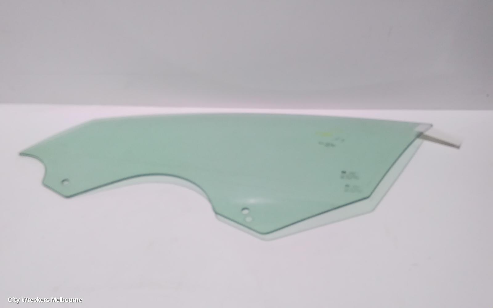 HOLDEN INSIGNIA 2015 Left Front Door Window
