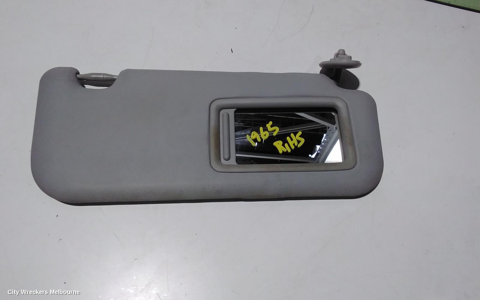 TOYOTA COROLLA 2014 Sunvisor