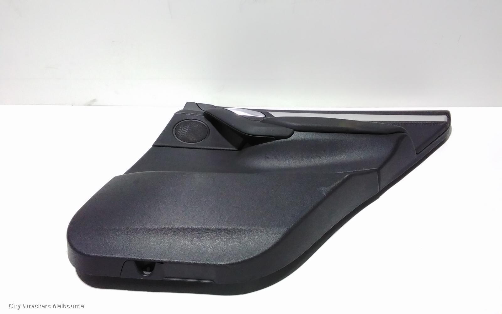 BMW X3 2013 Door Trim