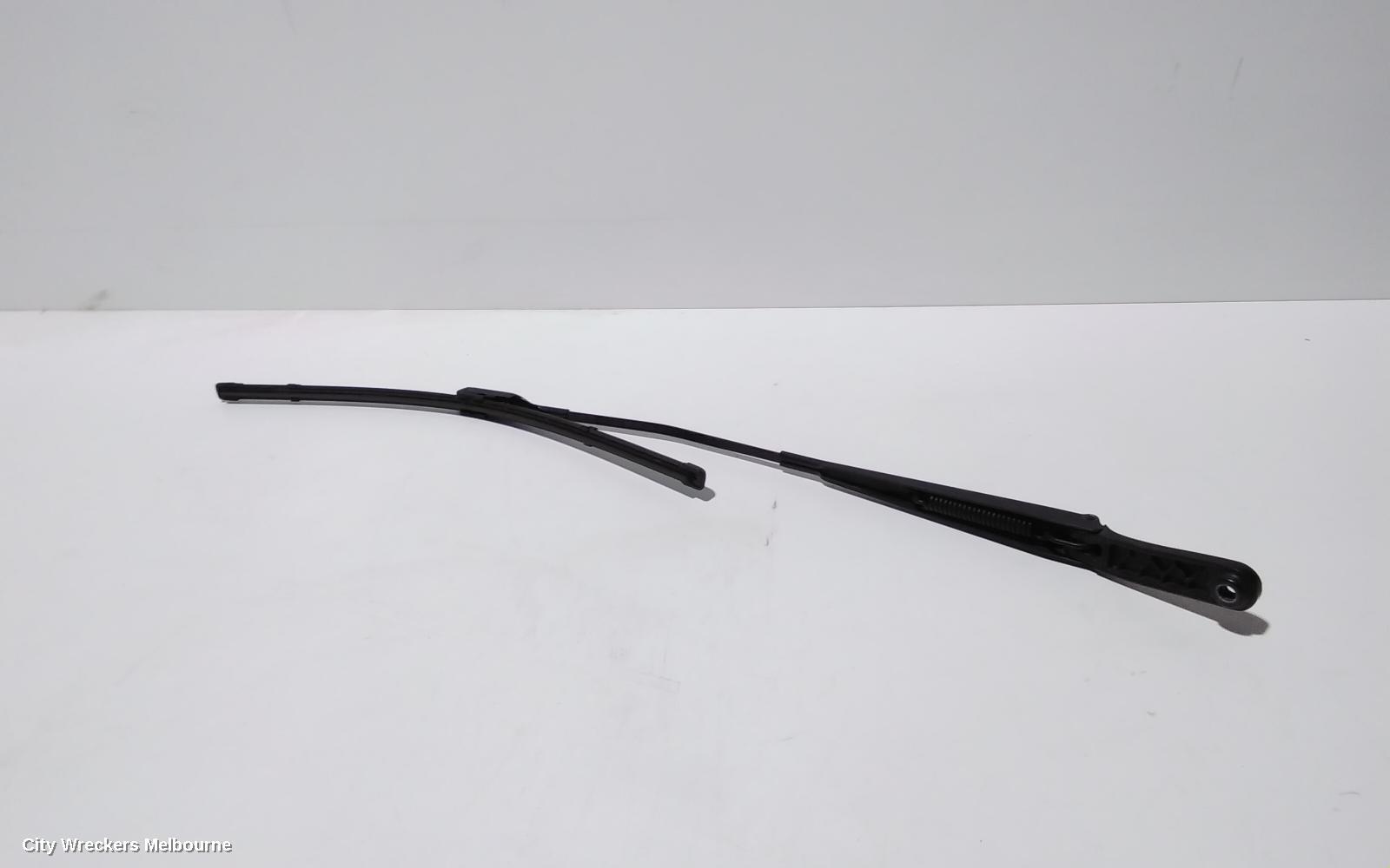 AUDI Q3 2015 Wiper Arm