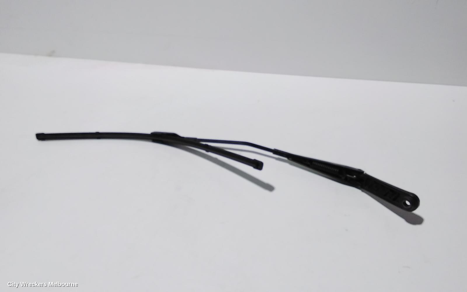 AUDI Q3 2015 Wiper Arm