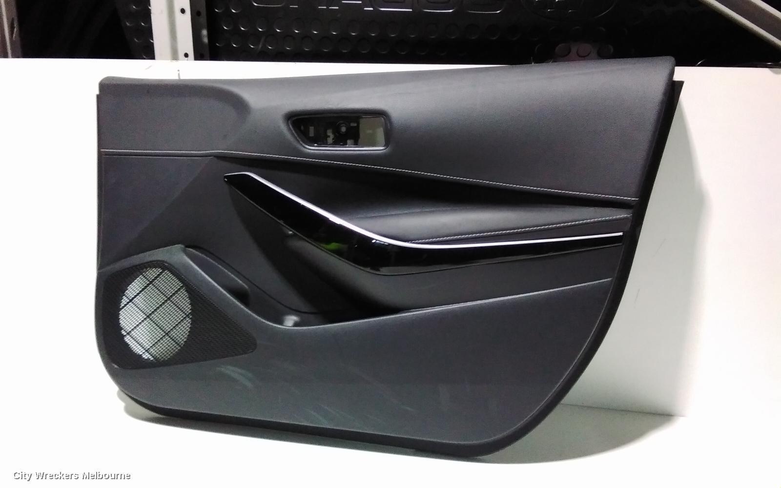 TOYOTA COROLLA 2019 Door Trim