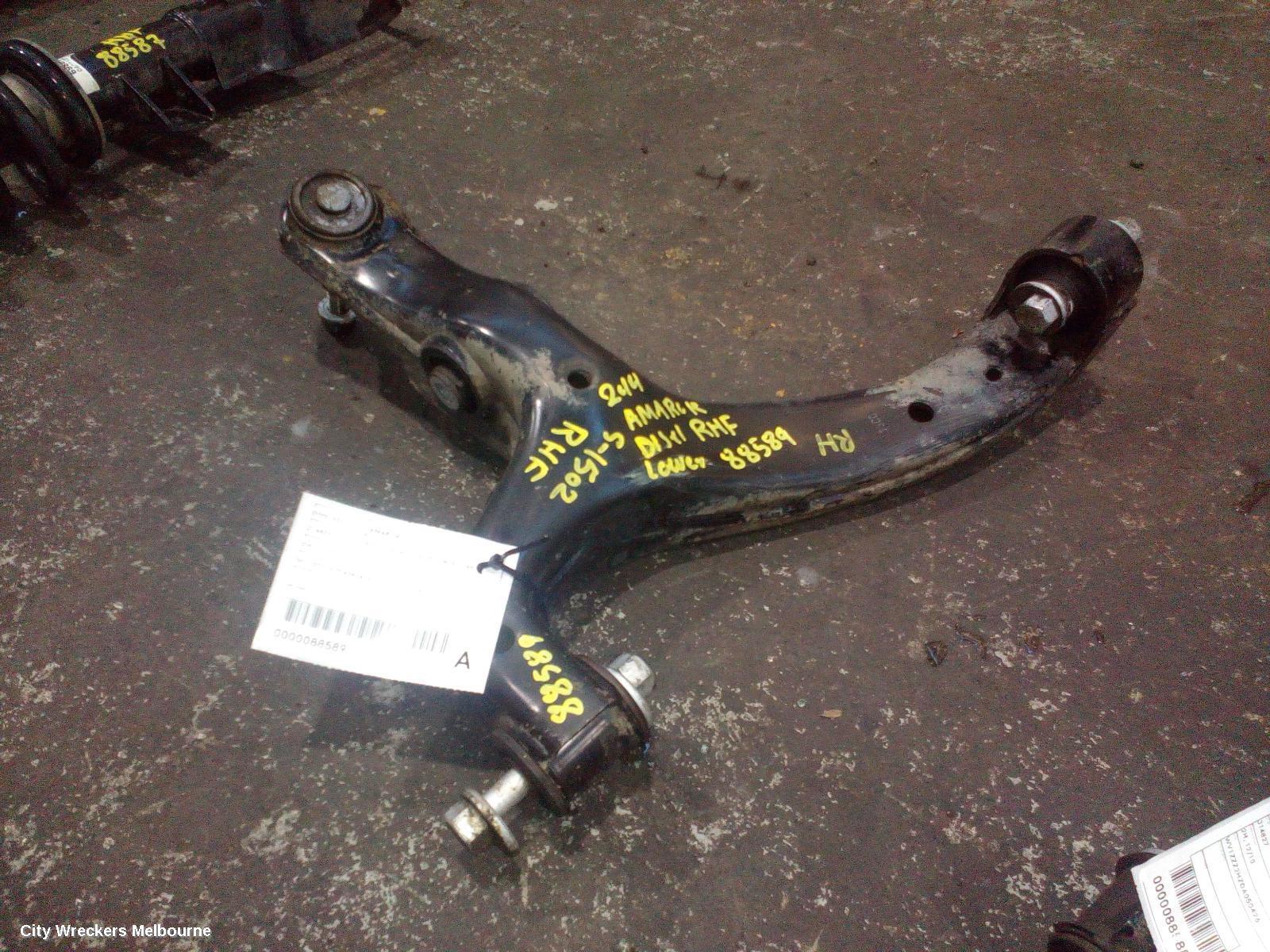 VOLKSWAGEN AMAROK 2014 Right Front Lower Control Arm