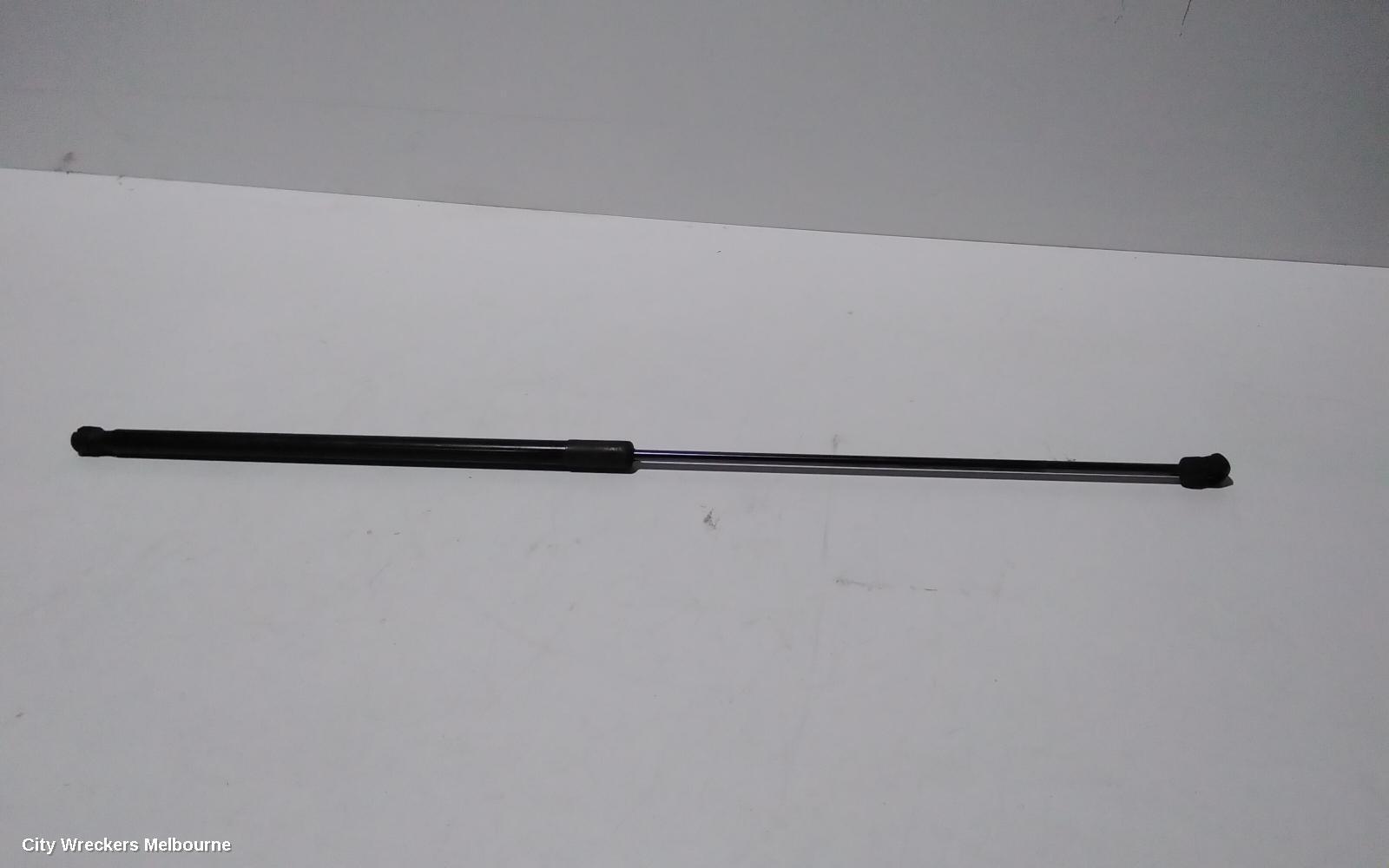 VOLKSWAGEN GOLF 2014 Bonnet Hinge/Strut