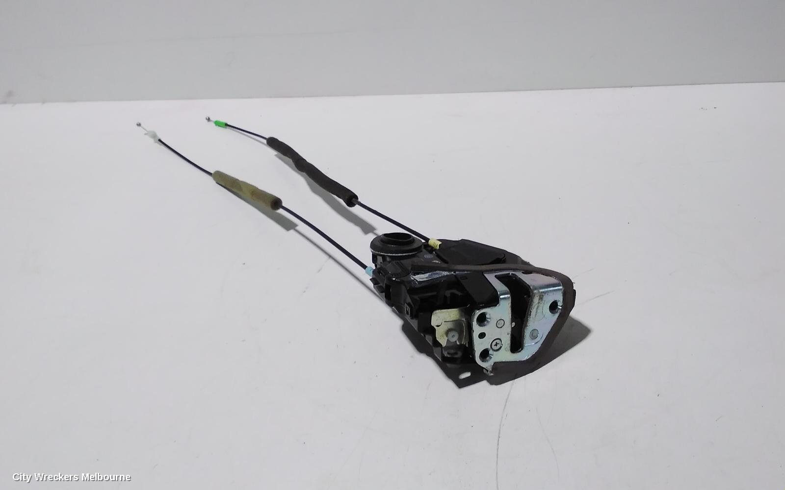 TOYOTA KLUGER 2008 Door/Boot/Gate Lock