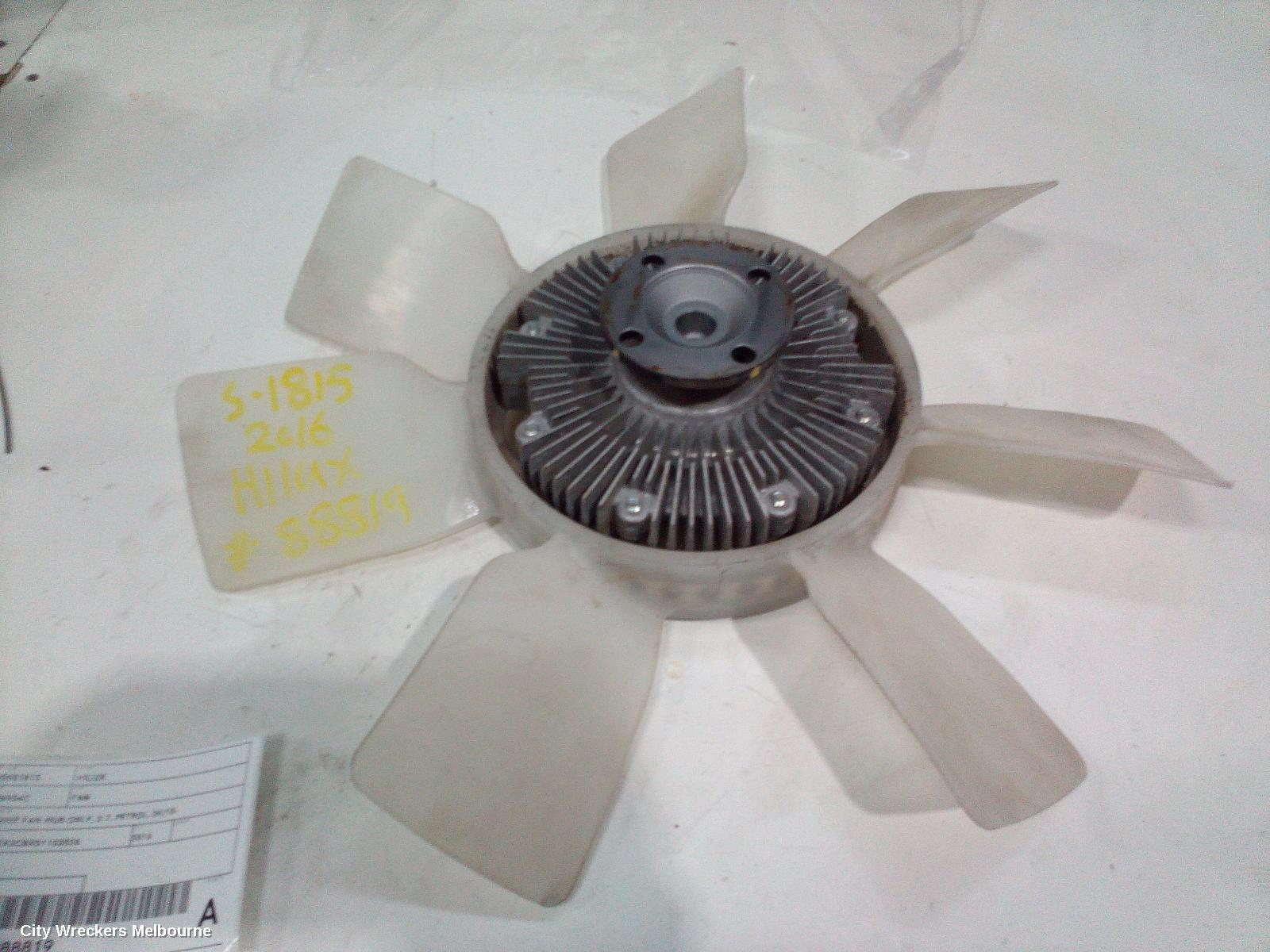 TOYOTA HILUX 2016 Fan