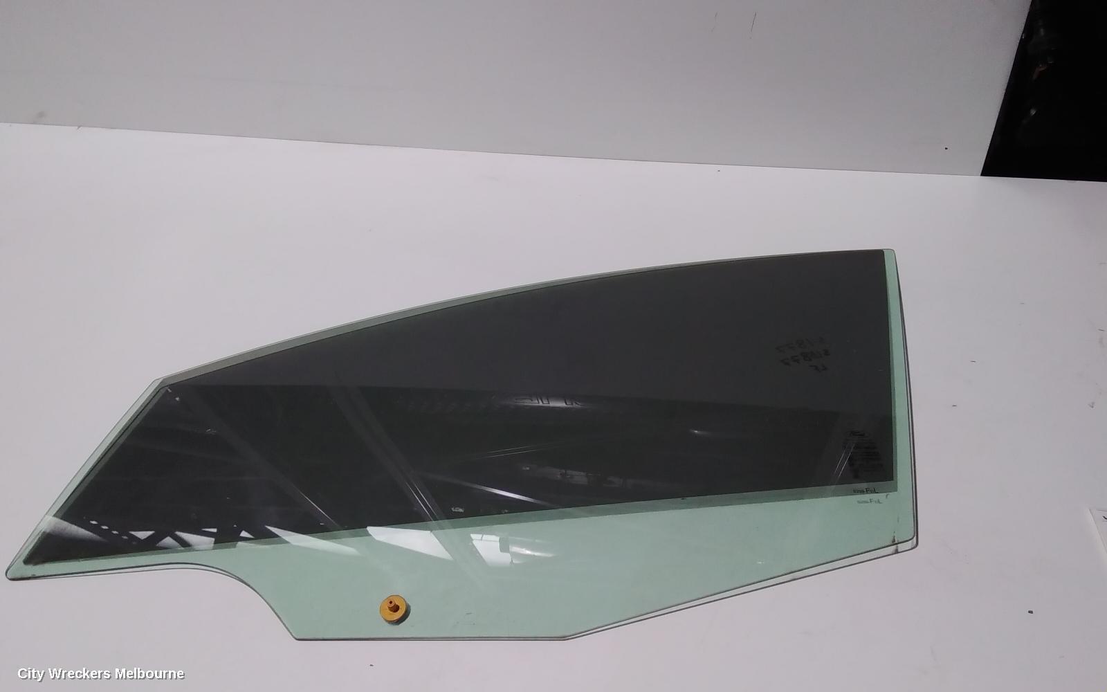 FORD FIESTA 2012 Left Front Door Window