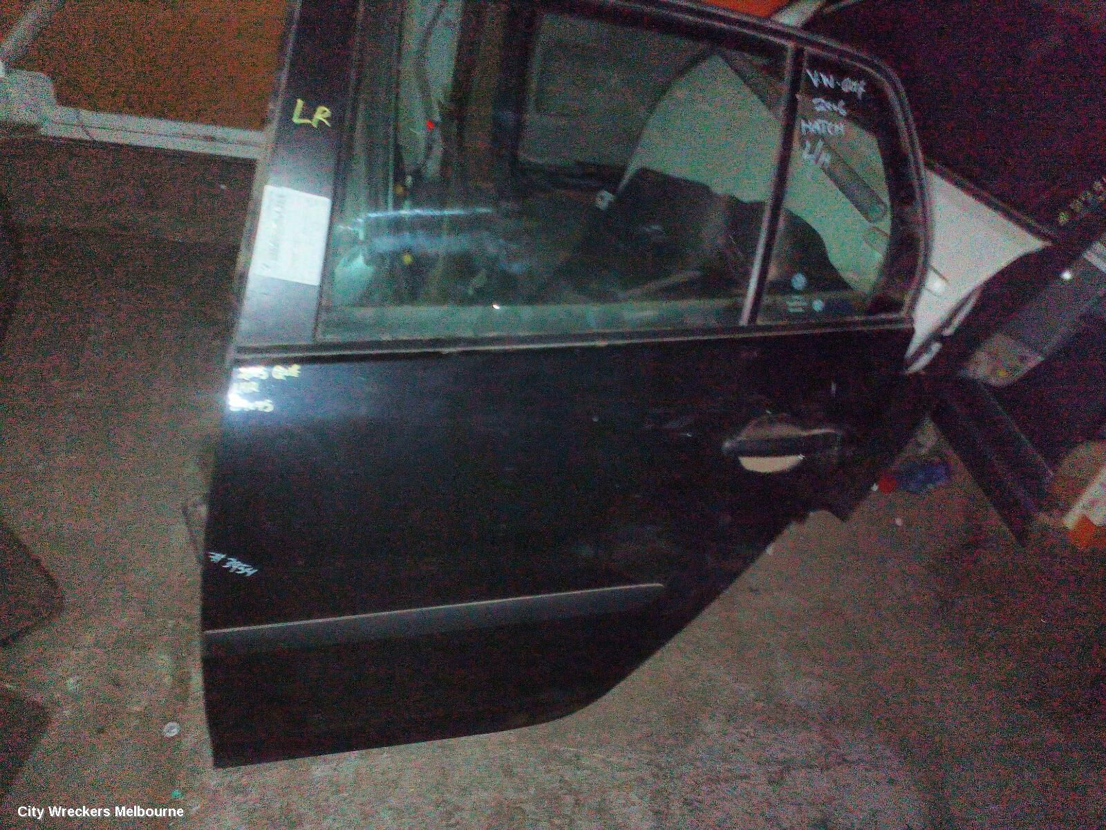 VOLKSWAGEN GOLF 2005 Left Rear Door/Sliding