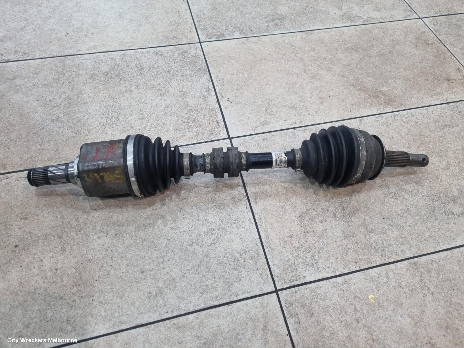 NISSAN QASHQAI 2016 Left Driveshaft