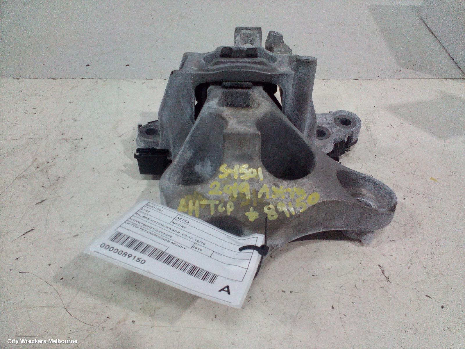 HOLDEN ASTRA 2019 Mount