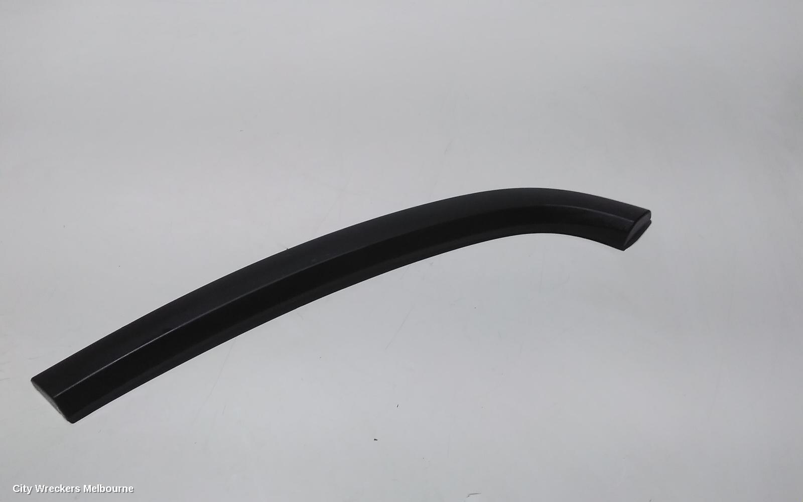 JEEP GRANDCHEROKEE 2017 Wheel Arch Flare