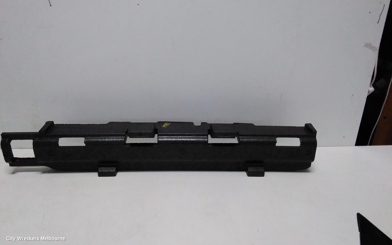VOLKSWAGEN CRAFTER 2020 F/Bar Reinforc/Brack