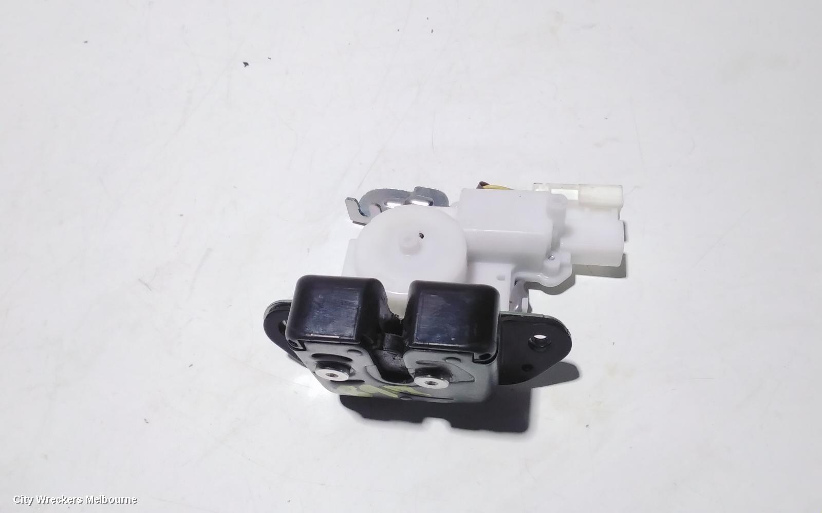 HONDA HRV 2015 Door/Boot/Gate Lock