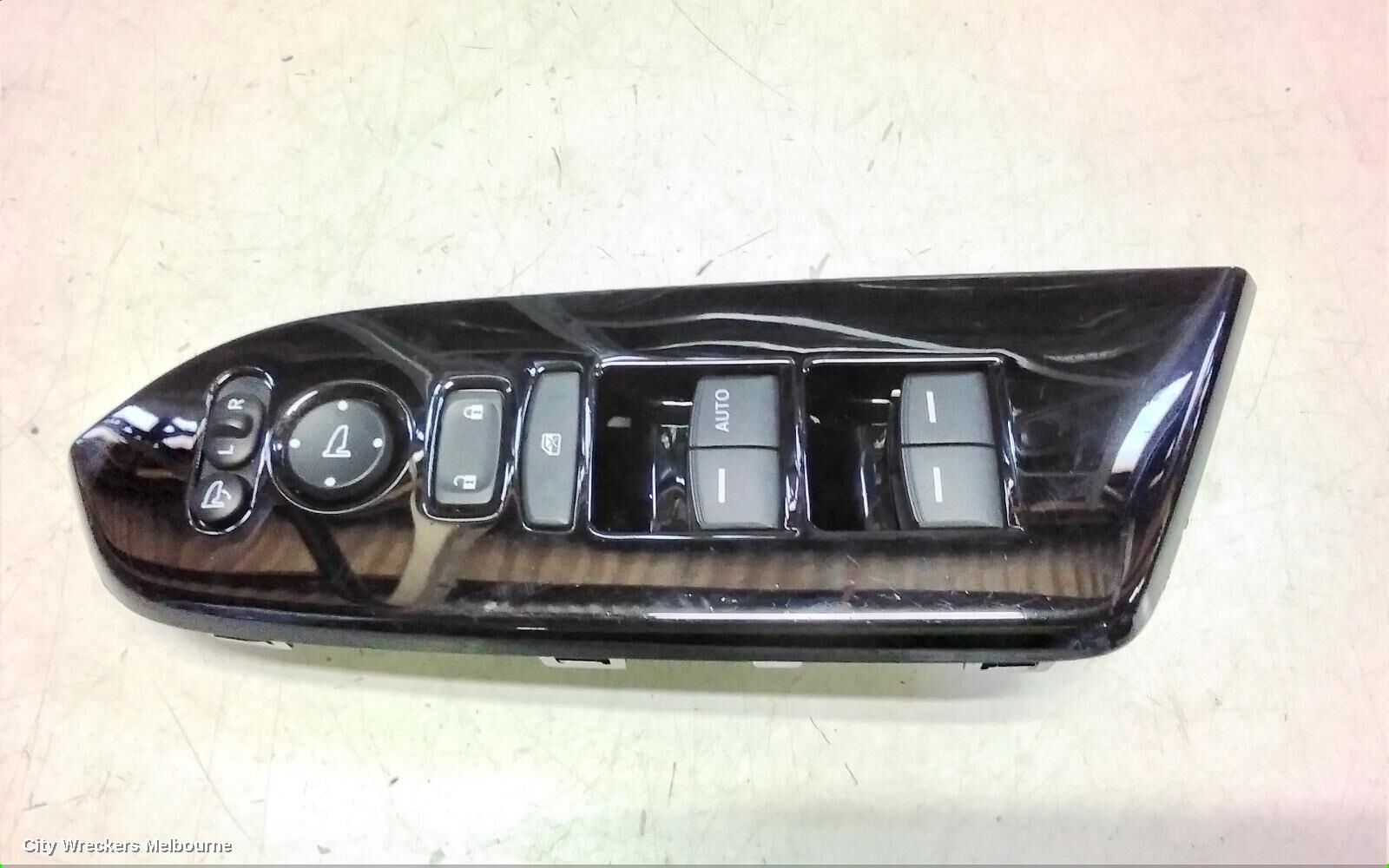 HONDA CRV 2019 Pwr Dr Wind Switch