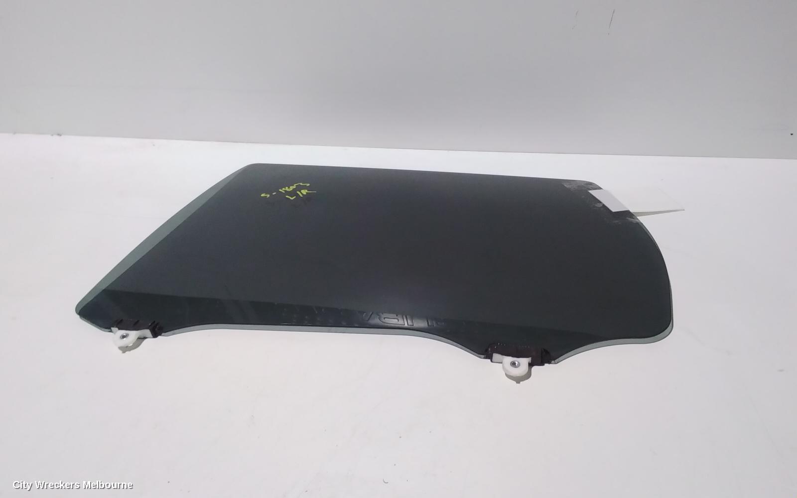 AUDI Q7 2013 Left Rear Door Window