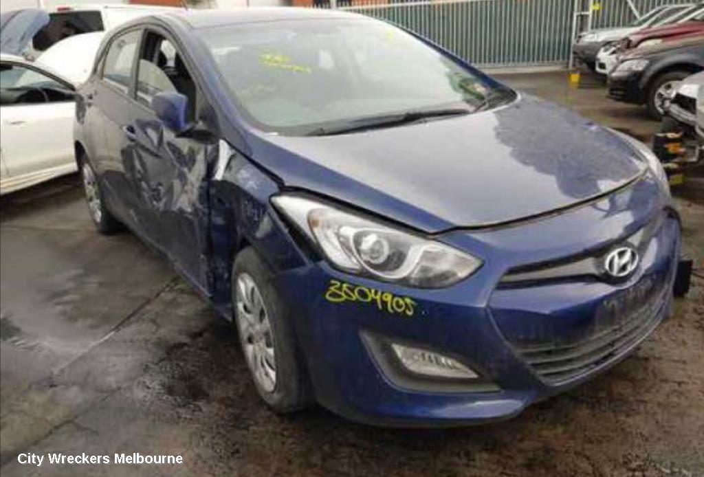 HYUNDAI I30 2012 R/Bar Bracket/Reinfo