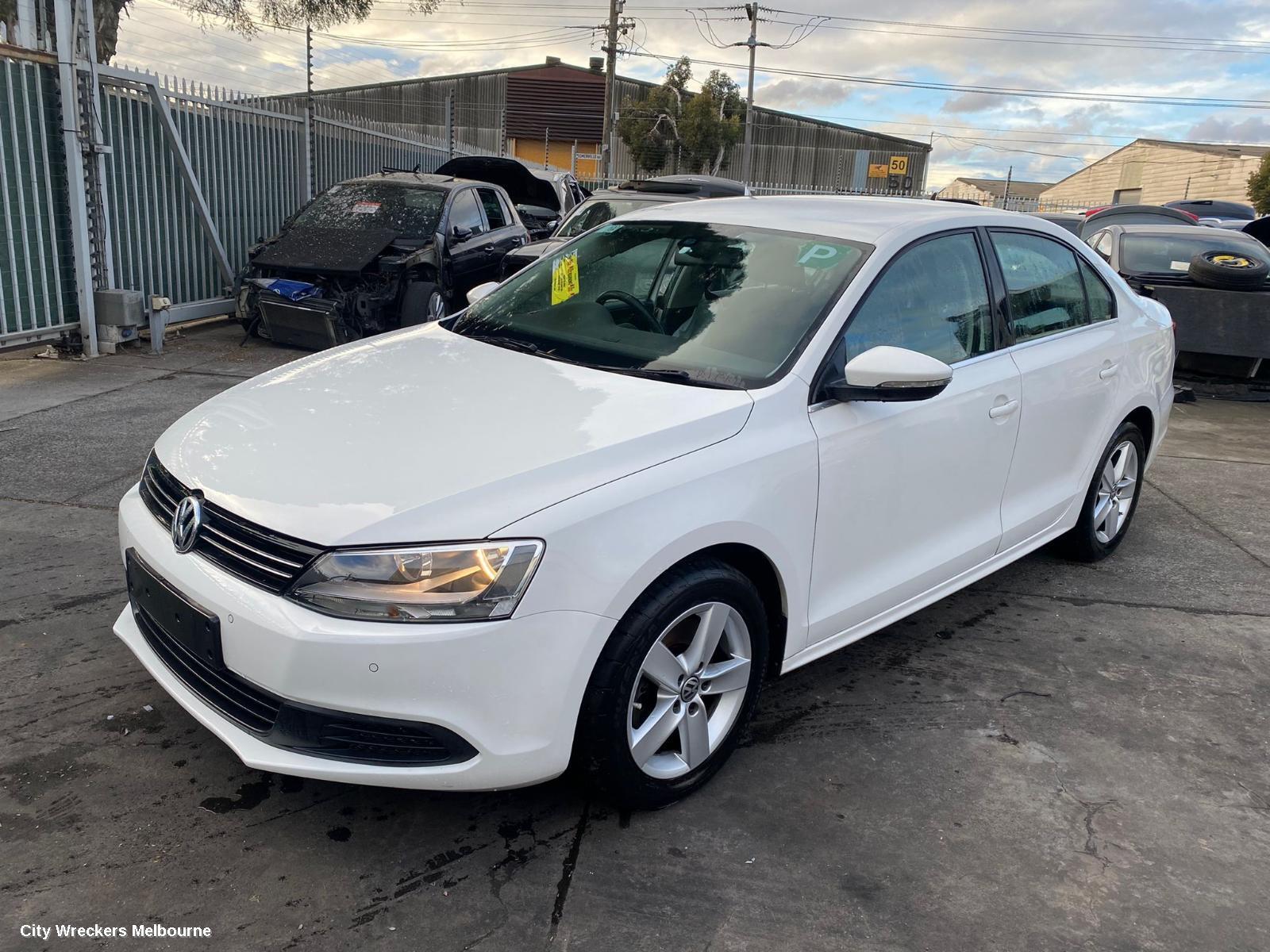 VOLKSWAGEN JETTA 2013 Trans/Gearbox