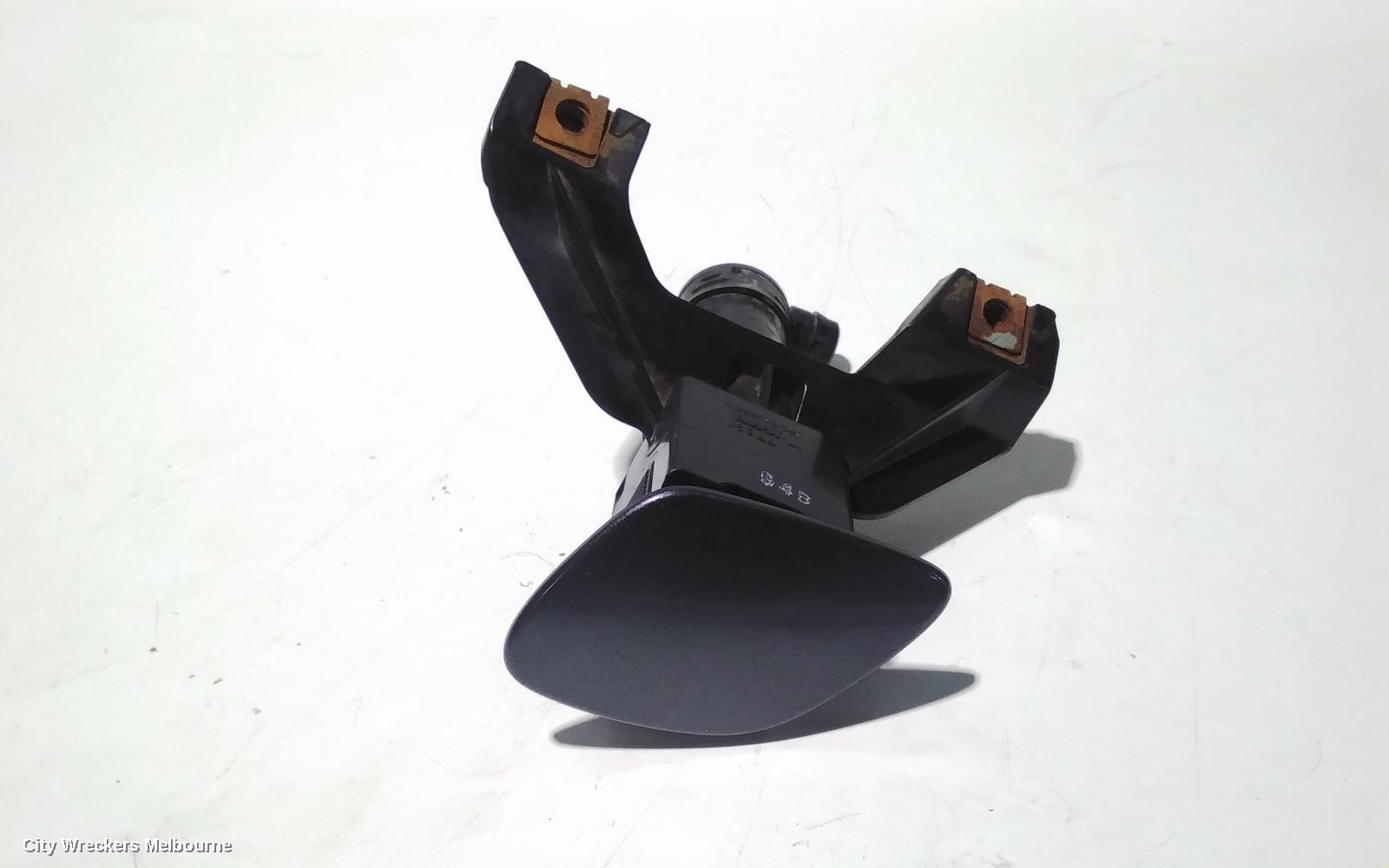 LEXUS RX SERIES 2005 Washer Jet