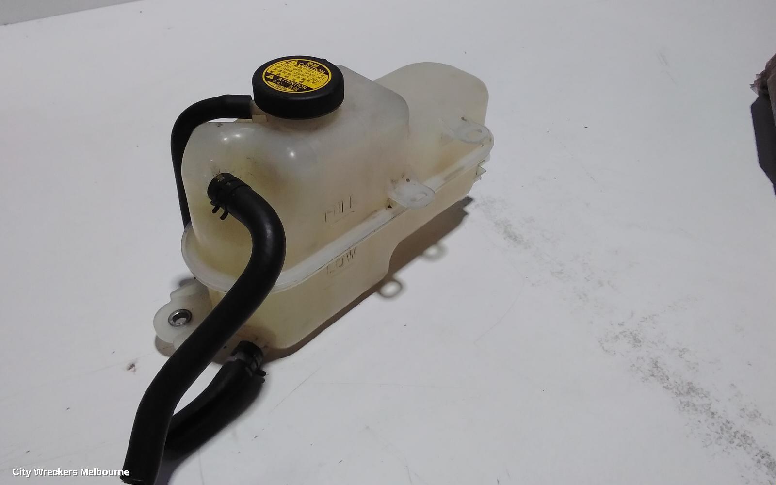 TOYOTA ESTIMA 2007 Overflow Bottle
