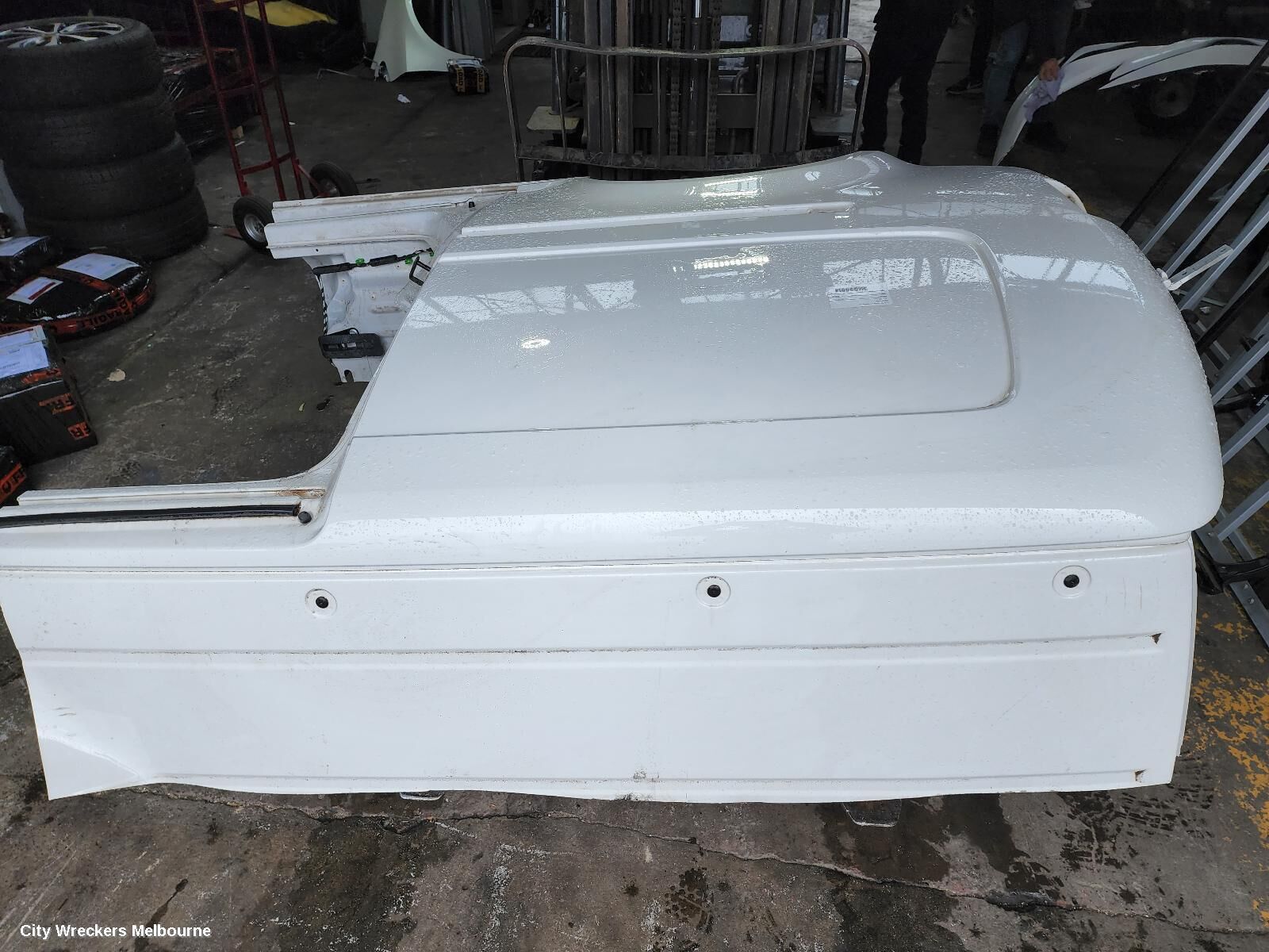 VOLKSWAGEN CADDY 2020 Right Quarter Panel