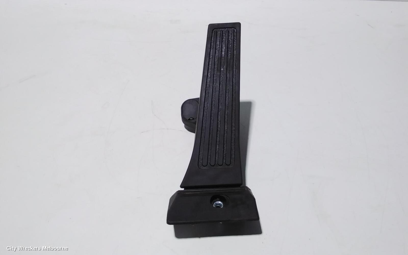 HYUNDAI SANTA FE 2018 Pedal Assembly