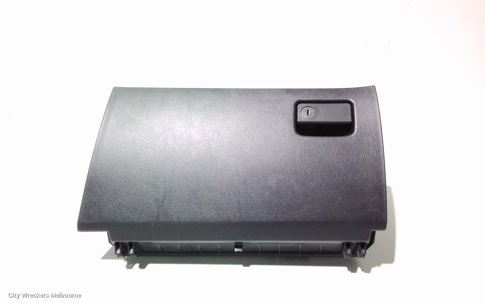 TOYOTA RAV4 2009 Glove Box