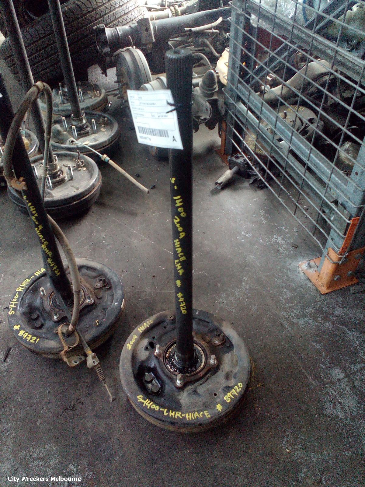 TOYOTA HIACE 2009 Left Rear Hub Assembly