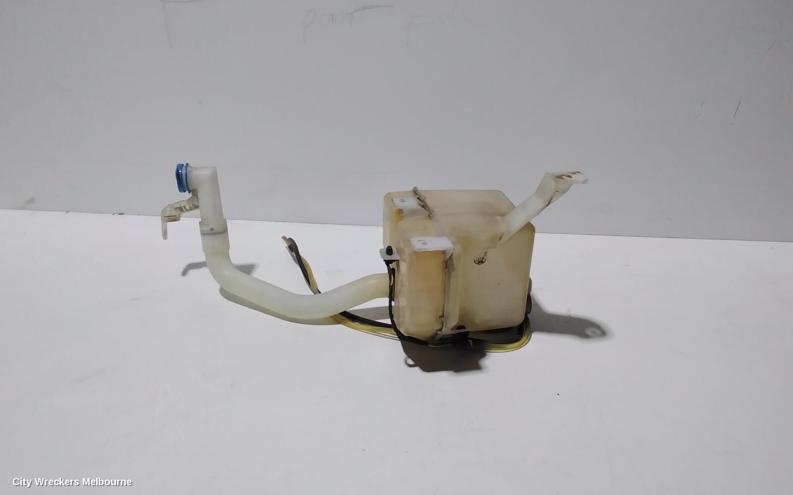 SUZUKI SWIFT 2005 Washer Bottle