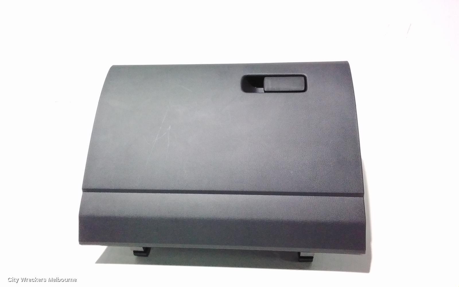 MAZDA 3 2021 Glove Box