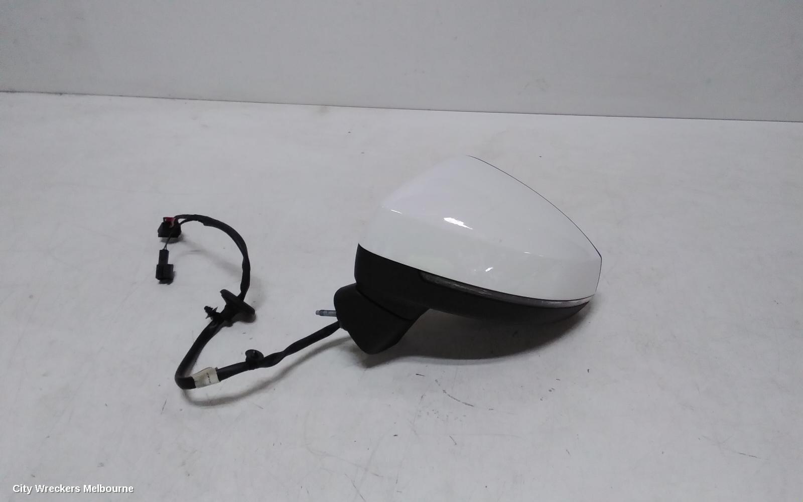 AUDI A3 2019 Left Door Mirror