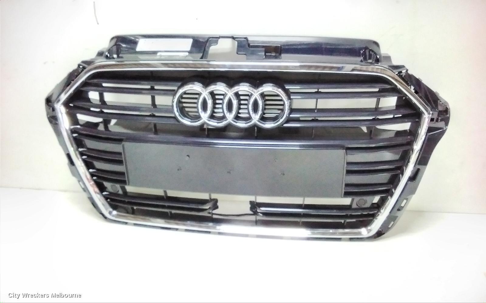 AUDI A3 2019 Grille