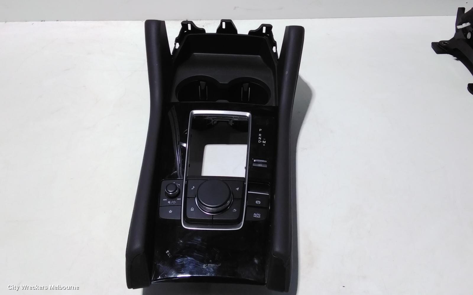 MAZDA 3 2021 Gear Stick/Shifter